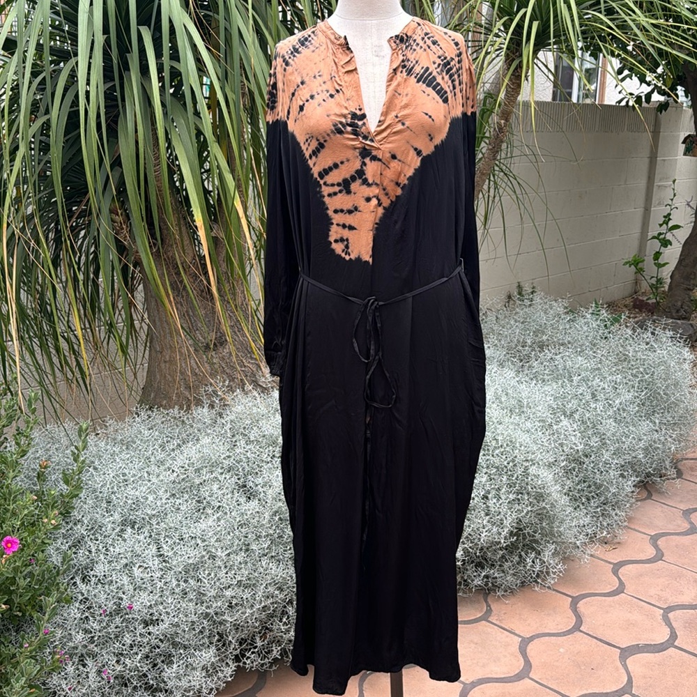 Lacausa satin tunic dress.